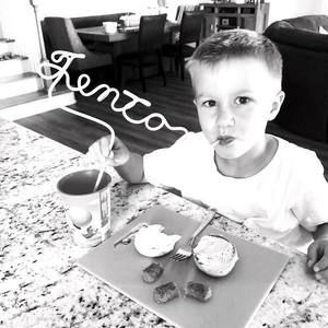 Meet your Posher, Rachelle